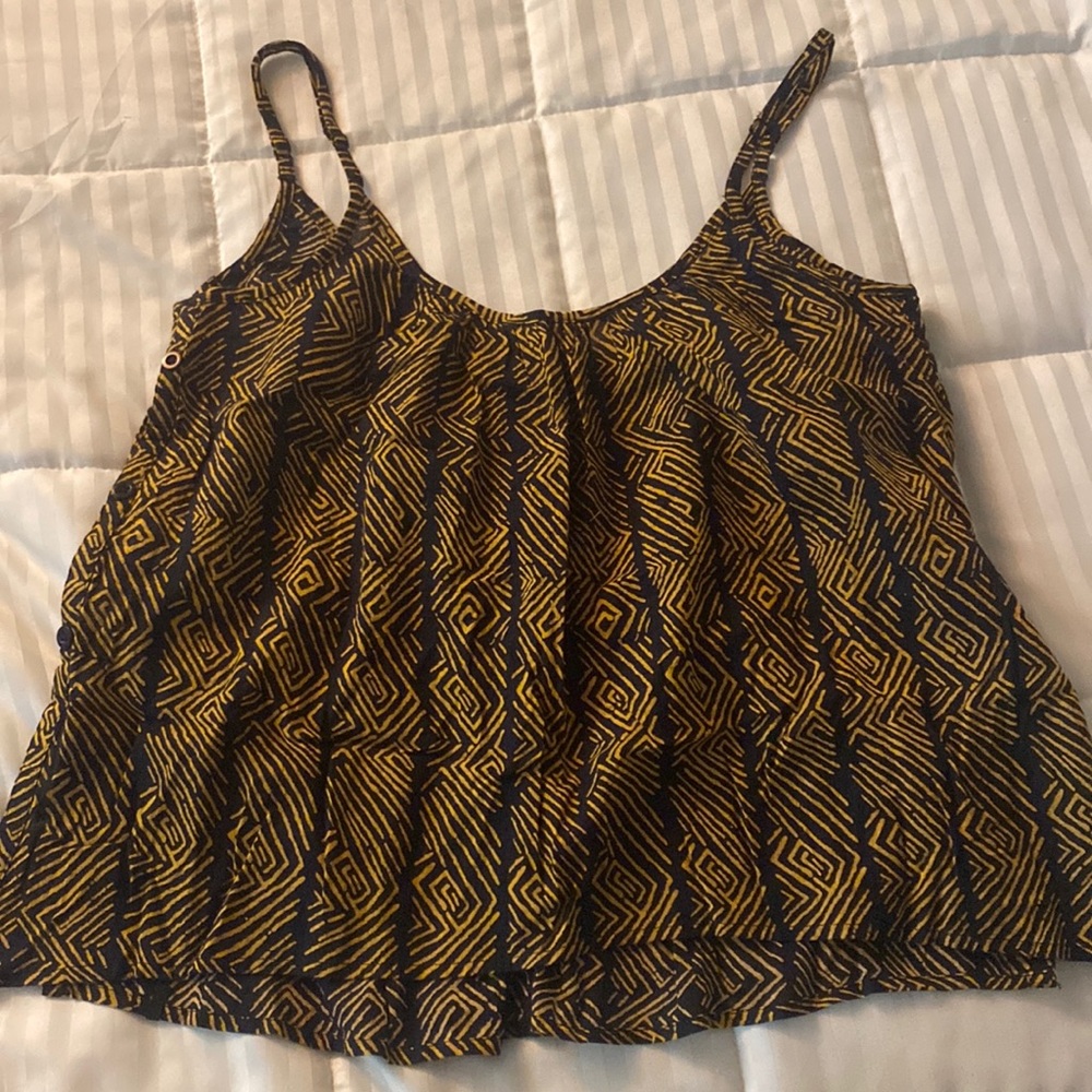 volcom tank